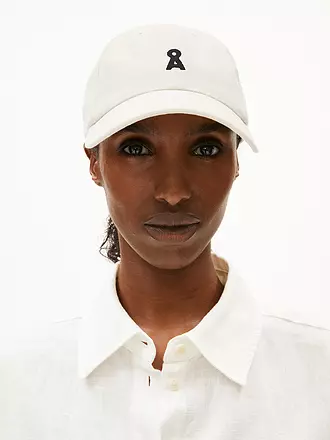 ARMEDANGELS | Nombre del producto: Gorra YENAAS | creme